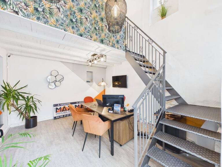 LOCAL COMMERCIAL OU PROFESSIONNEL — photo 1