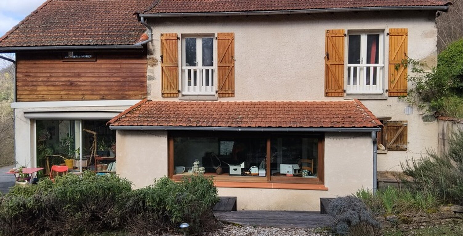 MAISON EN PIERRES — photo 1