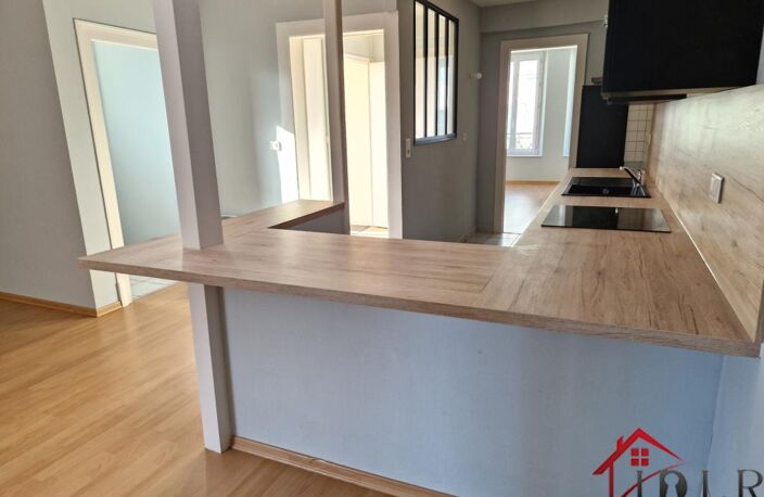 Appartement F4 en duplex hyper centre ville Châlons-en-Champ — photo 2