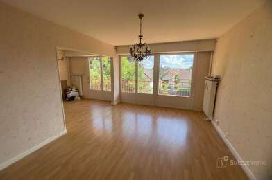 Appartement 4 pièces 117000 €