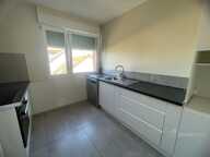 Belfort, Lumineux appartement T3 avec balcon et Garage — photo 2