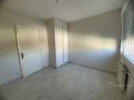 Belfort, Lumineux appartement T3 avec balcon et Garage — photo 4