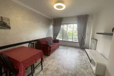 Appartement 2 pièces 953 €