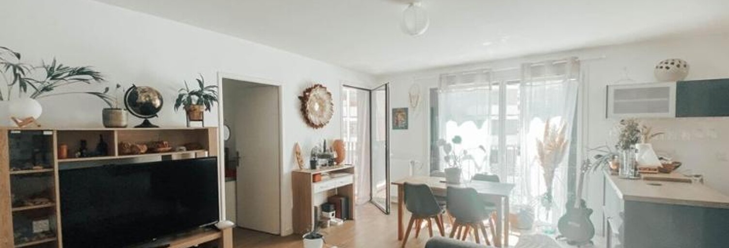 Appartement 4 Pièces 75 m² à louer à Bordeaux (33000)