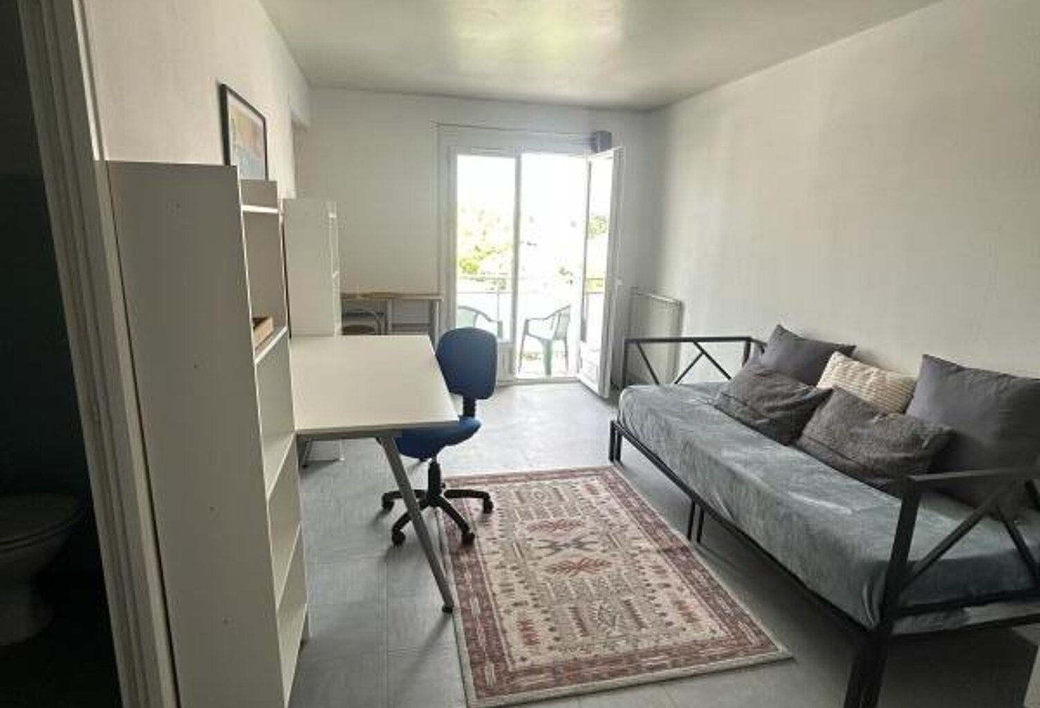 T1 — photo 1