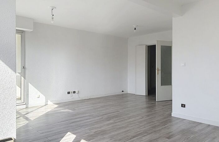 Appartement À Vendre — photo 3