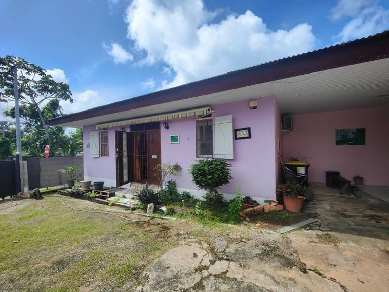 2 Maisons T4 et T3 sur terrain de 1459m² à vendre sur MATOURY - Cogneau Lamirande (973) — photo 1