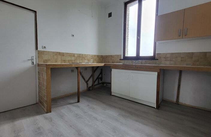 Immeuble de rapport à vendre – Saint-Amand-les-Eaux (59) — photo 4
