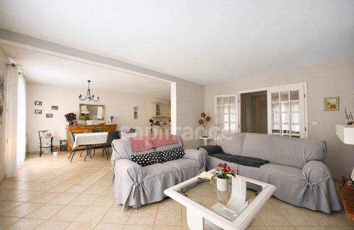 Maison familiale 5 chambres - Beaux volumes - Proche VERNON — photo 4