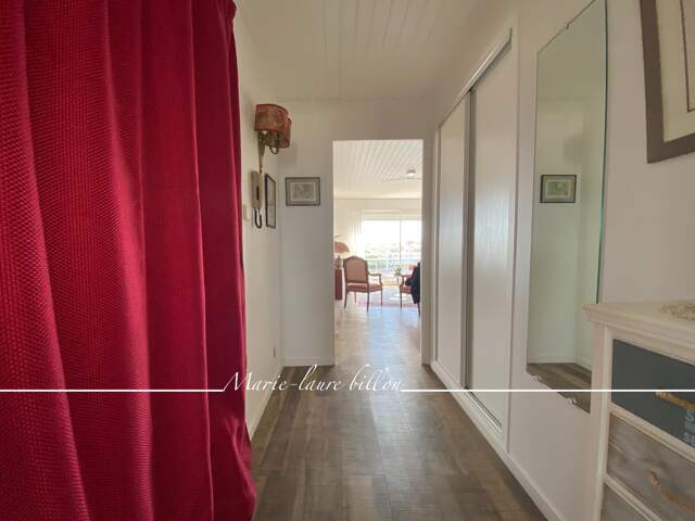 Appartement d'exception à vendre 3 pièces SAINT GILLES CROIX DE VIE (85), appartement situé au dernier étage avec garage — photo du bien