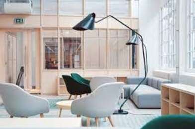 Commerce 2 pièces 126040 €