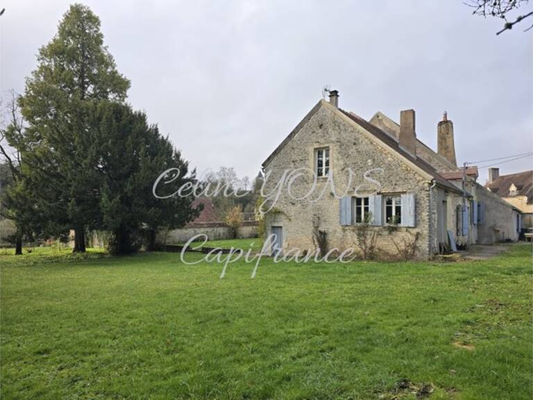 Maison à vendre de 114m2 dans le Vezelien (89) — photo 1
