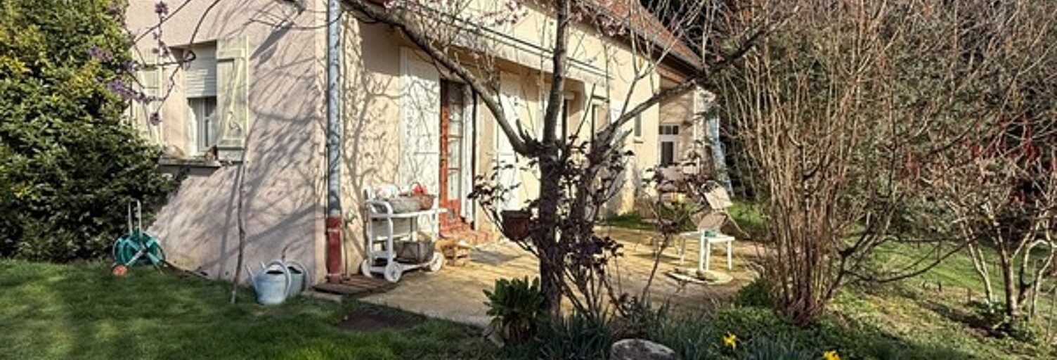 Maison 10 Pièces 215 m² à vendre à Vitteaux (21350)