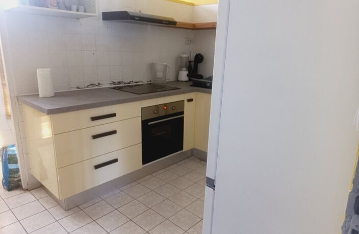 Appartement à vendre 5 pièces LES ABYMES (971) — photo 3
