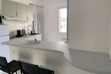 Appartement 3 pièces 900 €