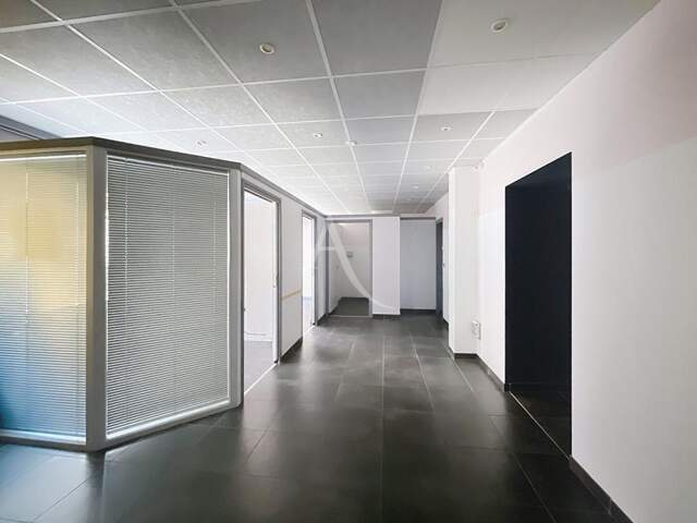 Local commercial hyper centre Boulogne Sur Mer 7 pièce(s) 78 m2 — photo du bien