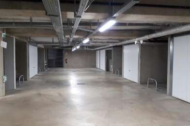 Garage  67 €