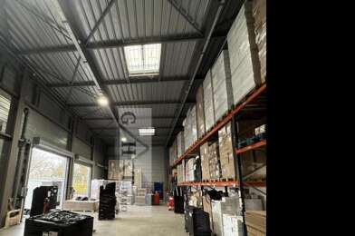 Local industriel  24900 €