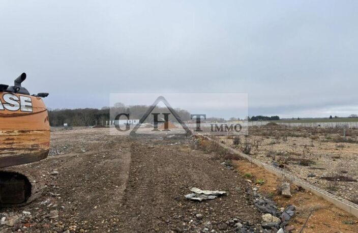 TERRAIN 11 000 M² AVEC PC – CHAUMES-EN-BRIE — photo 2