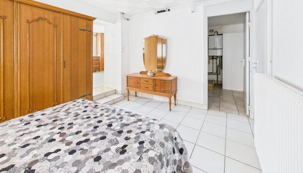 Villa / Maison 7 pièces  à vendre Volvic 63530