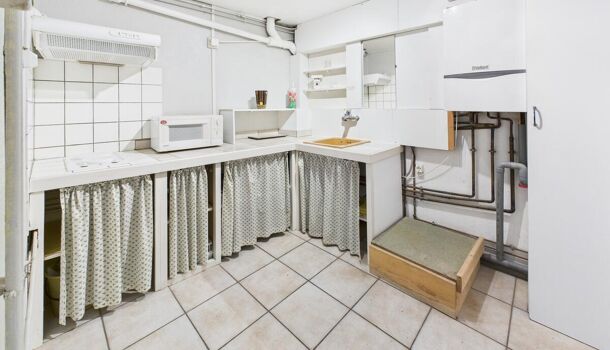 Villa / Maison 7 pièces  à vendre Volvic 63530