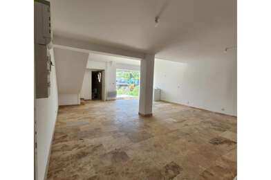 Appartement 3 pièces 129480 €