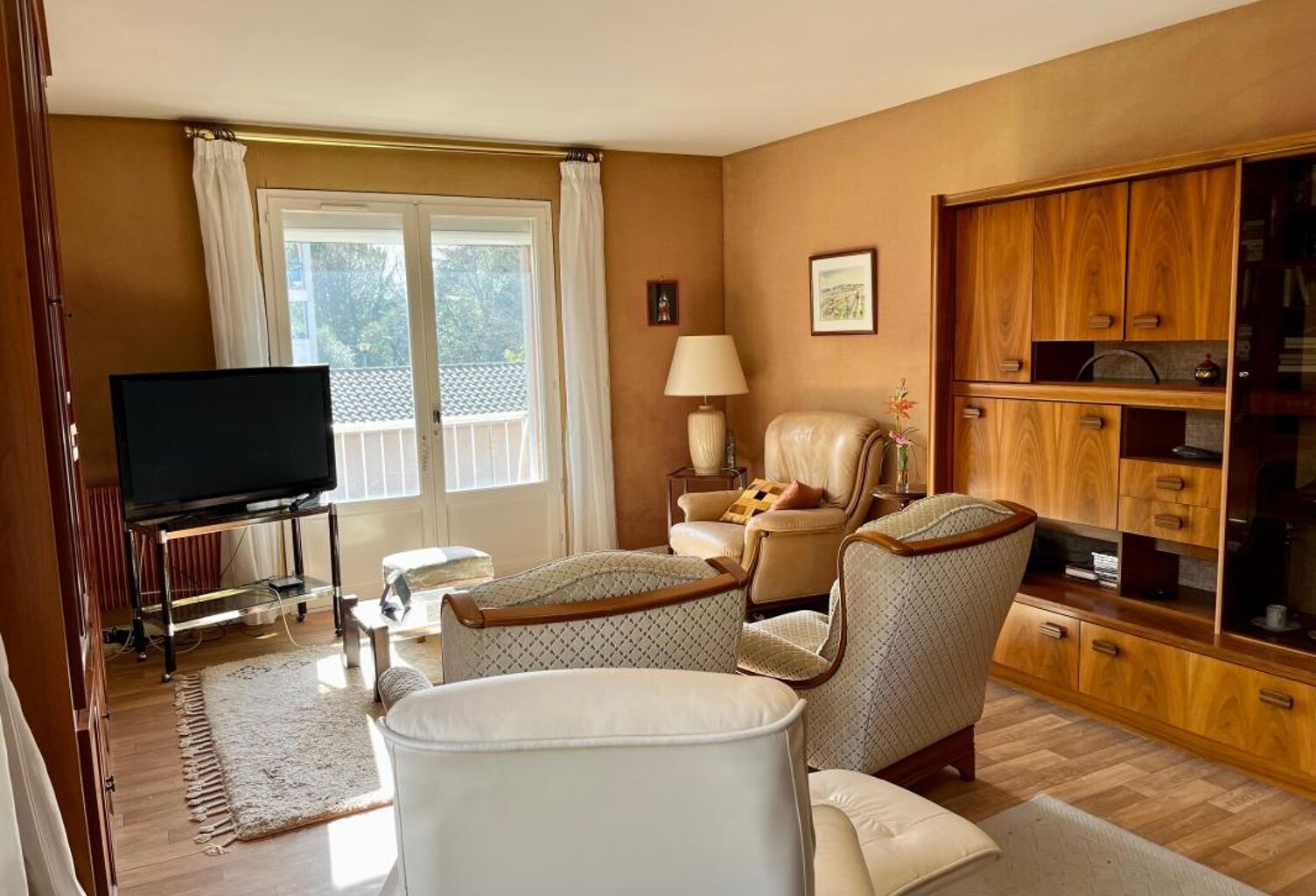 Appartement À Vendre — photo 1