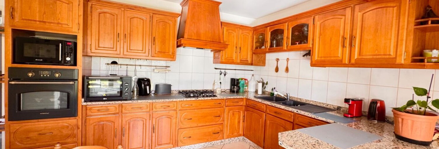 Maison 6 Pièces 165 m² à vendre à Lège (33950)