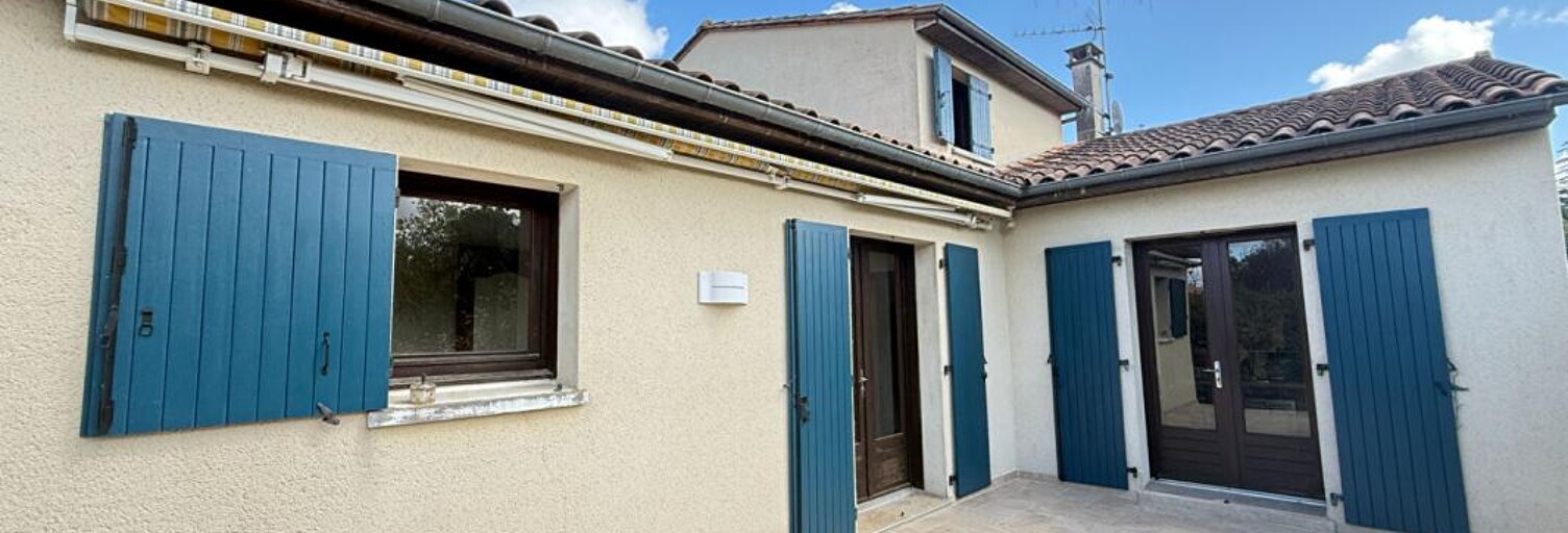 Maison 5 Pièces 135 m² à vendre à Vœuil-et-Giget (16400)