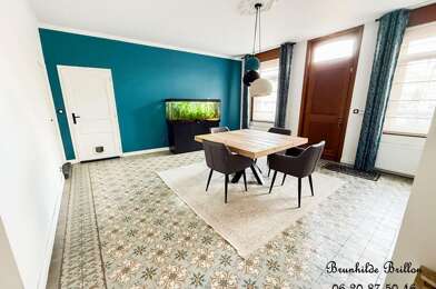 Maison 6 pièces 299900 €