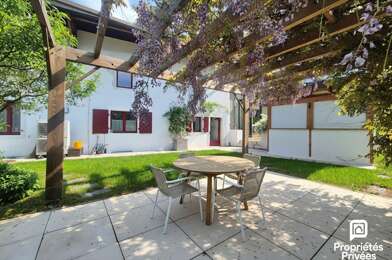 Maison 6 pièces 749000 €