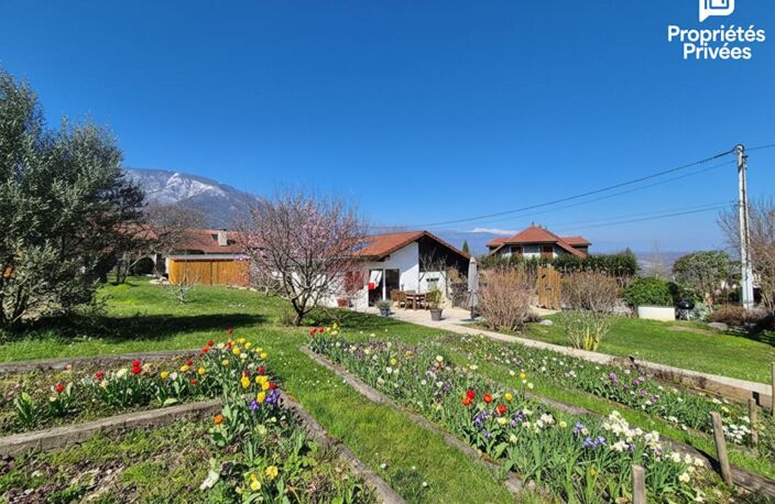 Maison avec dépendance piscine & jardin - Chevrier 74520 — photo 5