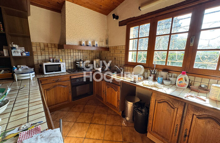 Maison à rénover ? Fort potentiel ? Idéal investisseur ou projet résidence principale. — photo 2