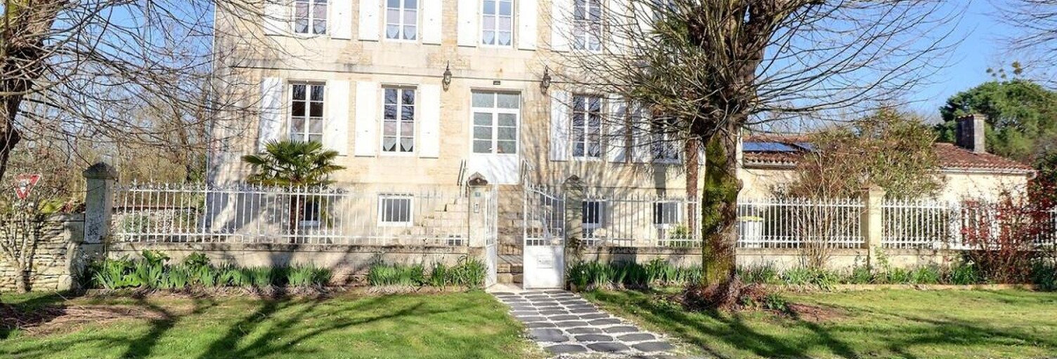Maison 8 Pièces 265 m² à vendre à Rochefort (17300)