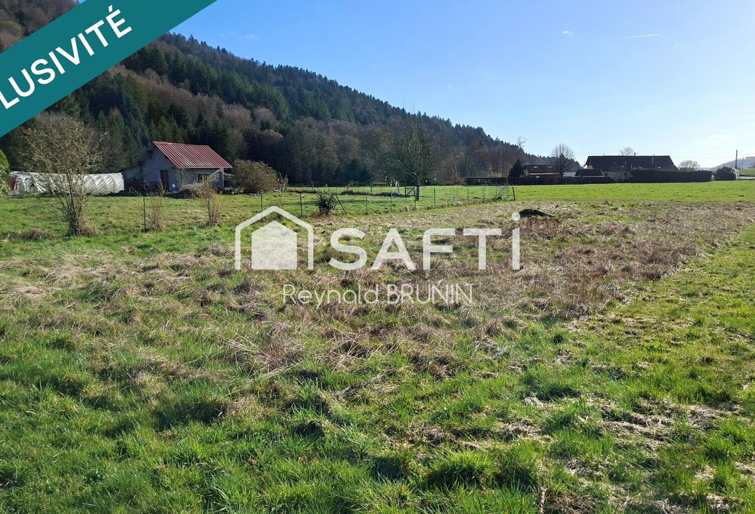 Terrain constructible Saint-Étienne-lès-Remiremont — photo 1