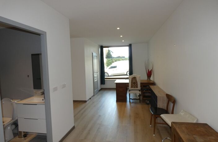 Local de 36m² à louer pour tous commerces - CENTRE VILLE SERRES 05700 — photo 5