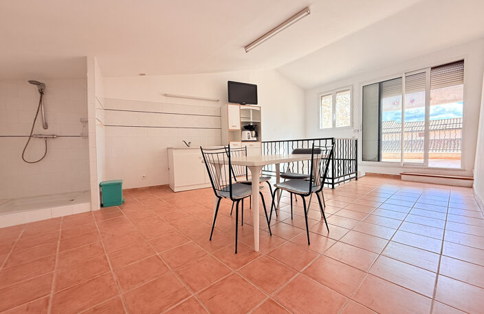 Maison de village avec terrasse tropézienne — photo 2