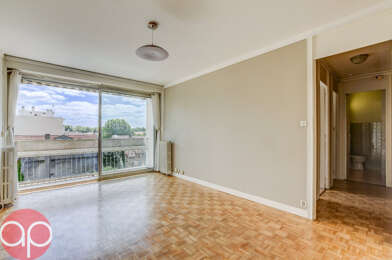 Appartement 2 pièces 723 €