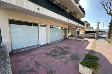 Commerce 3 pièces 239000 €