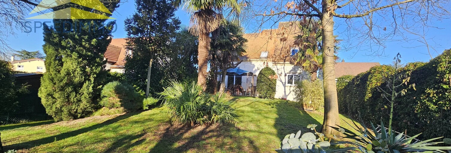 Maison 7 Pièces 160 m² à vendre à Mandres-les-Roses (94520)