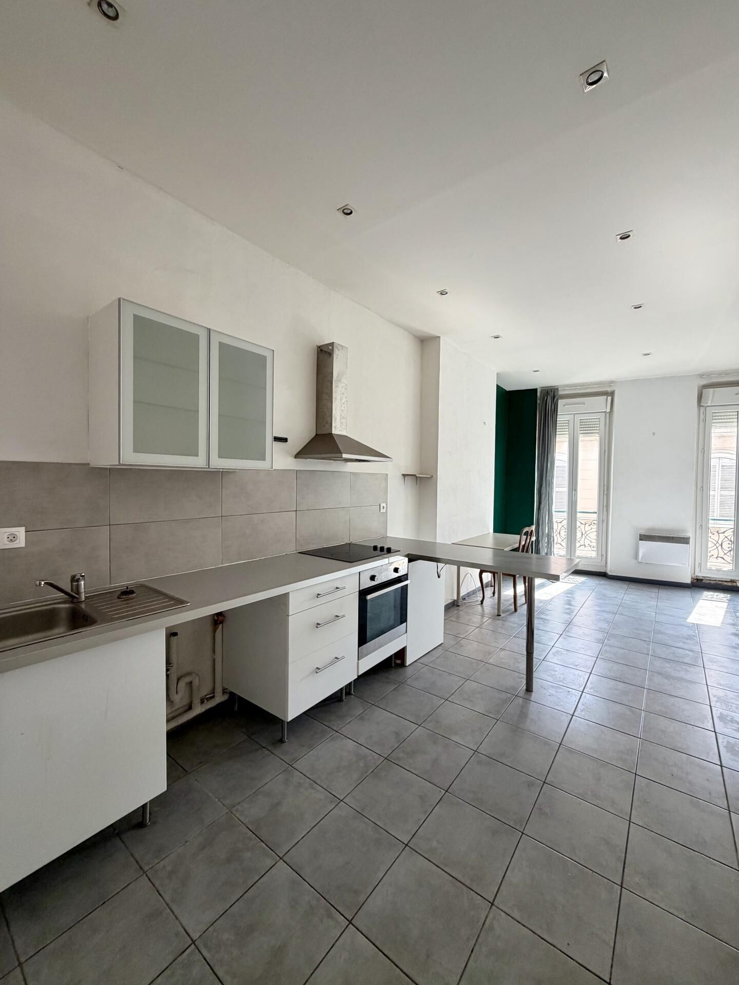 Appartement  T2 à louer Marseille 6eme 13006