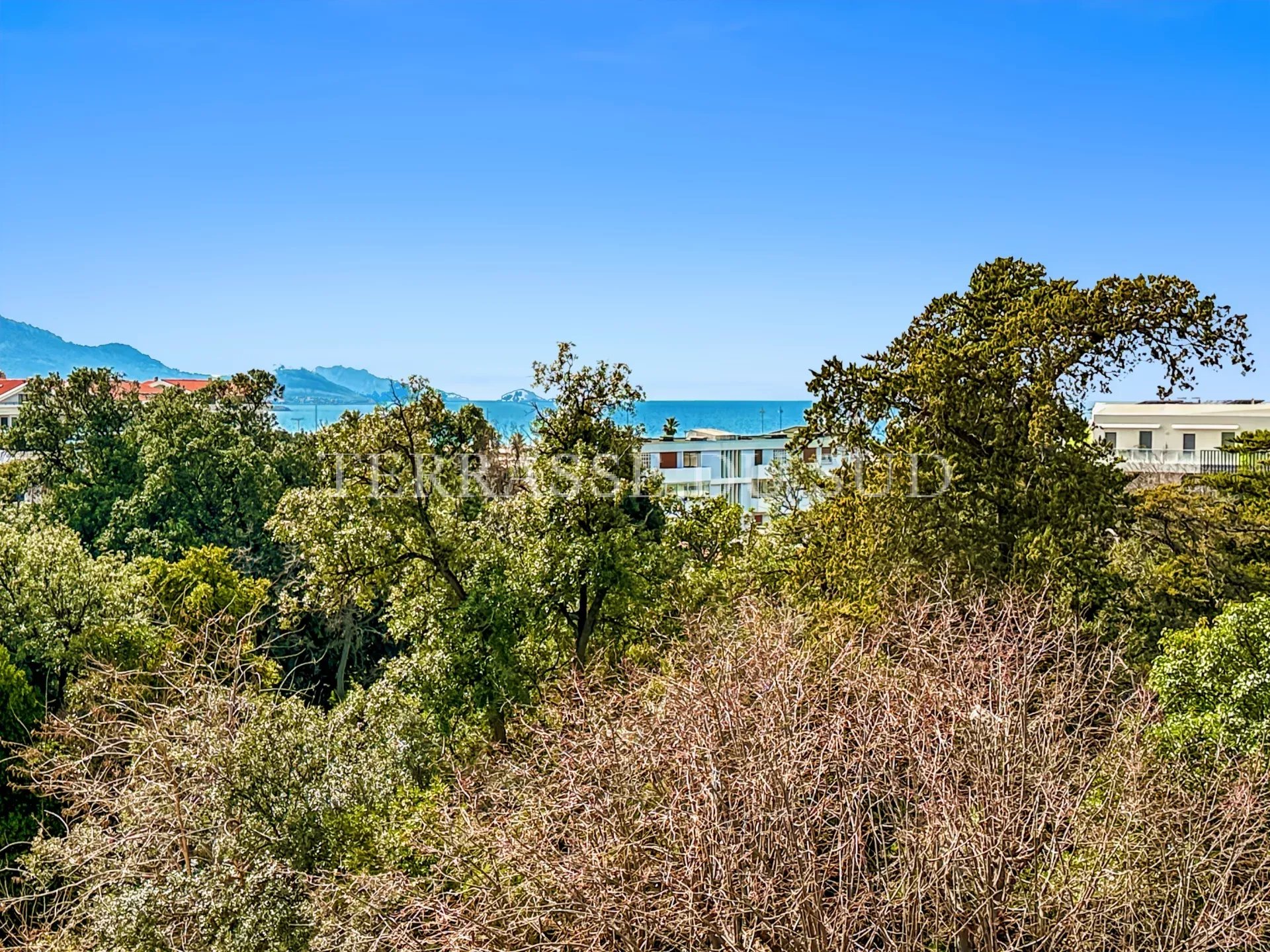 Appartement  T4 à vendre Marseille 8eme 13008