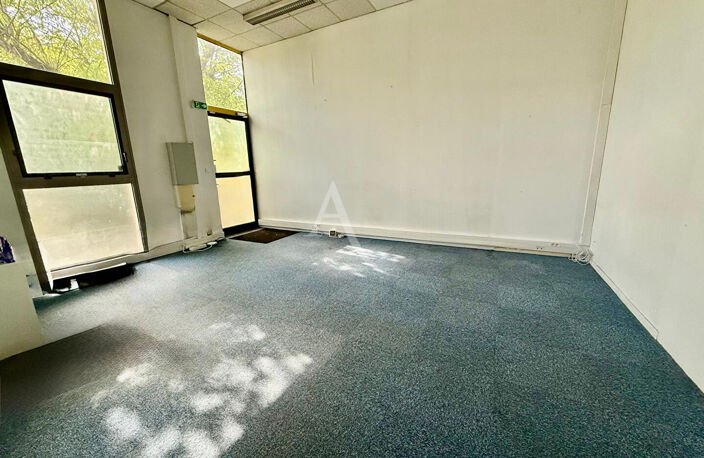 Labège - local commercial de 60 m² — photo 2