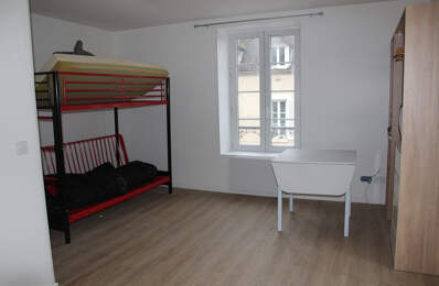 TONNERRE studio entièrement meublé et refait à neuf dans petit immeuble — photo du bien