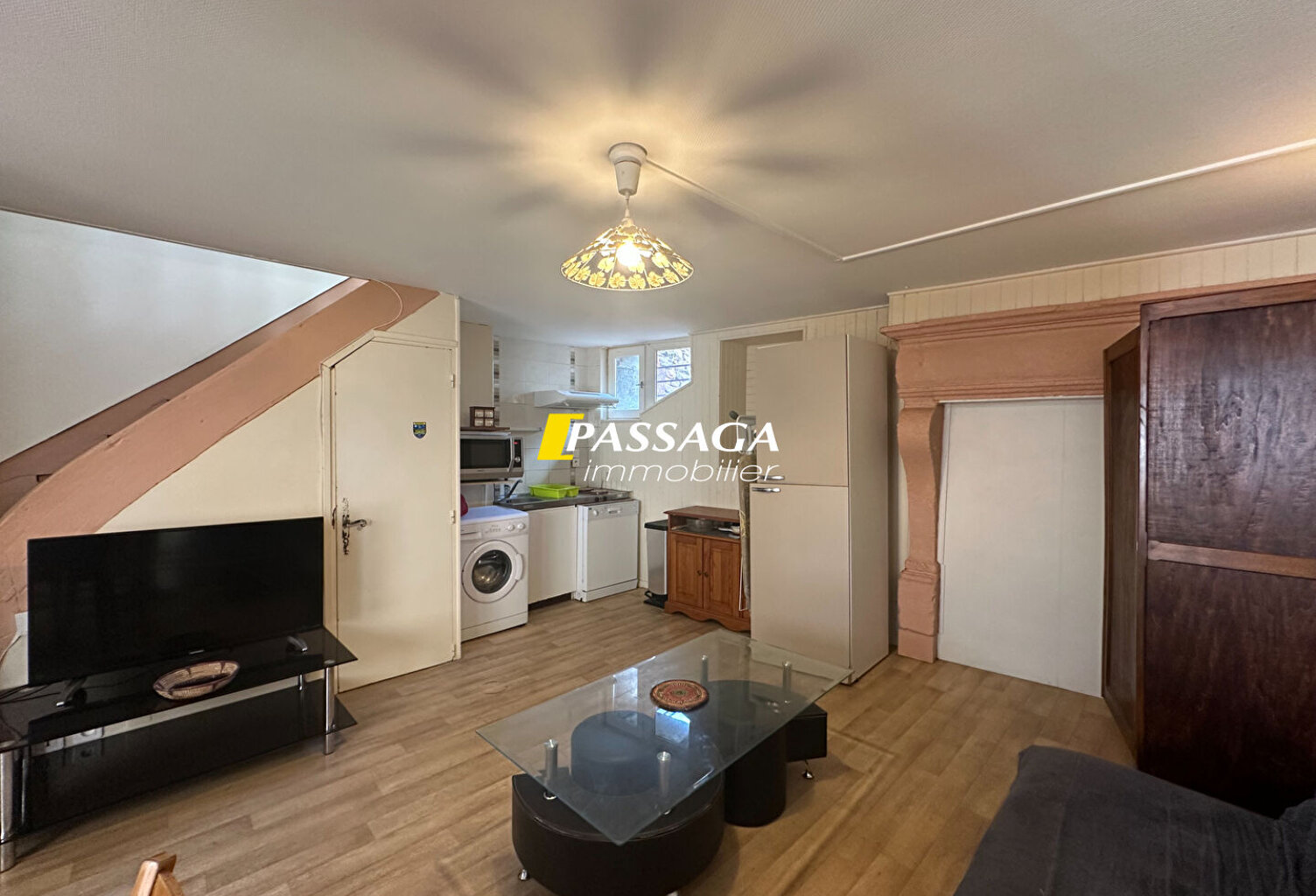 A VENDRE - 2 pièces en duplex - 44 m²  au sol environ - RODEZ  HYPERCENTRE — photo 1