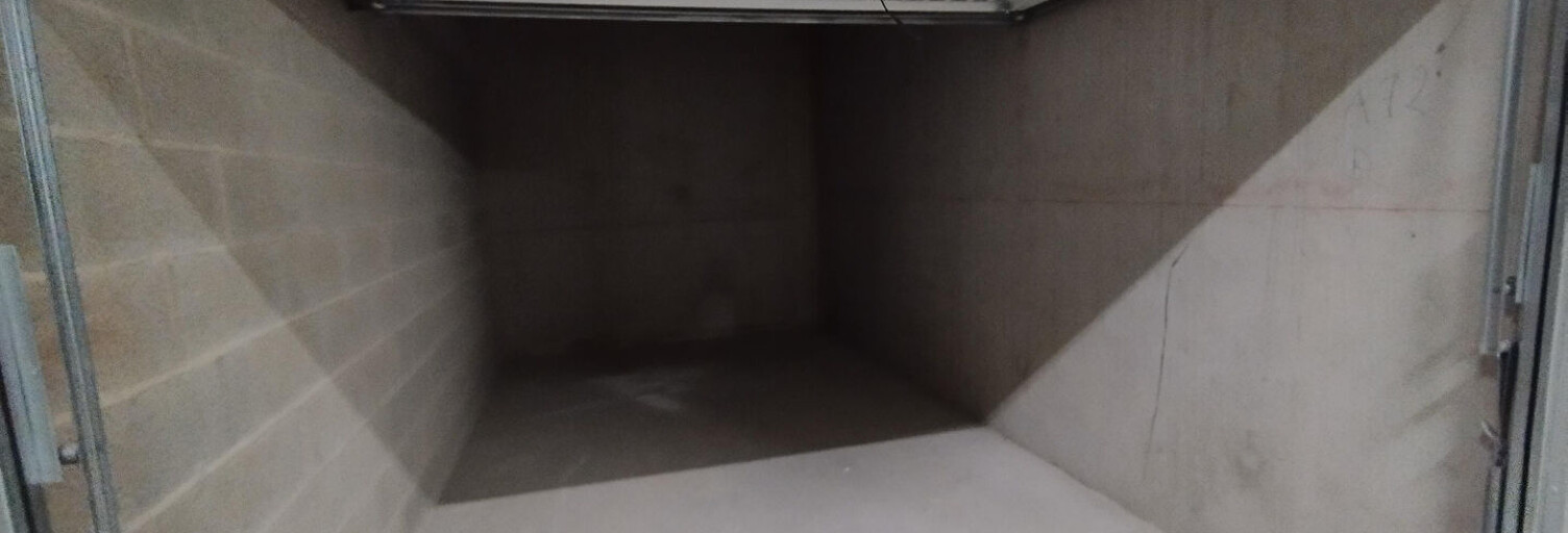 Garage  12 m² à louer à Marseille 6 (13006)