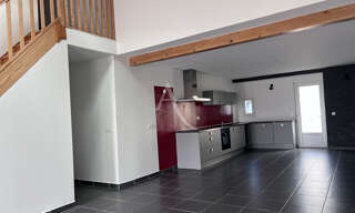 Maison 5 Pièces 102 m² à louer à Rochefort (17300)