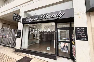 Commerce 3 pièces 1570 €