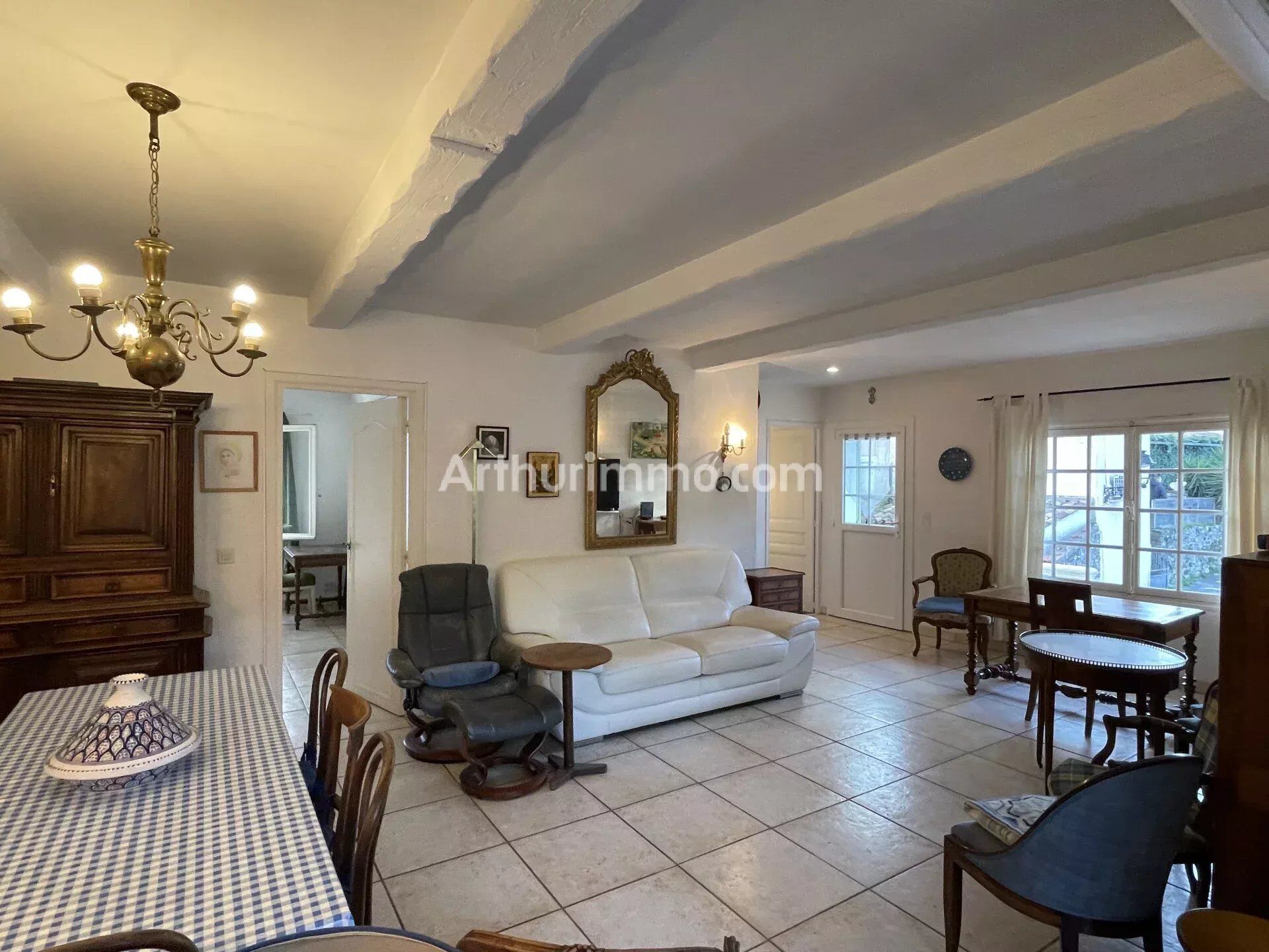 Maison 5 pièces 130 m² · à Le Plan-de-la-Tour · 130 m² · 460 000 €