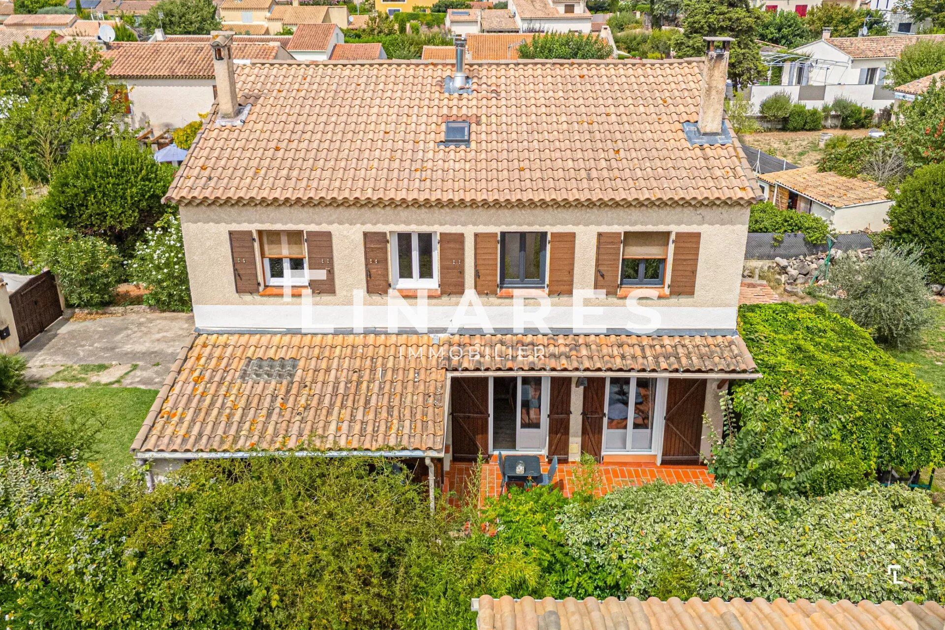 Villa / Maison  T5 à vendre Lambesc 13410